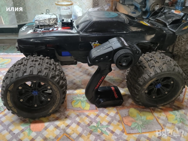 Traxxas E-revo 1/8 v1, снимка 8 - Коли, камиони, мотори, писти - 54897830