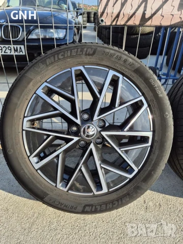 Джанти Borbet 17 цола , 5х112 , 7j ,et46 , 205/55/17 Skoda Vw Audi, снимка 2 - Гуми и джанти - 54484837