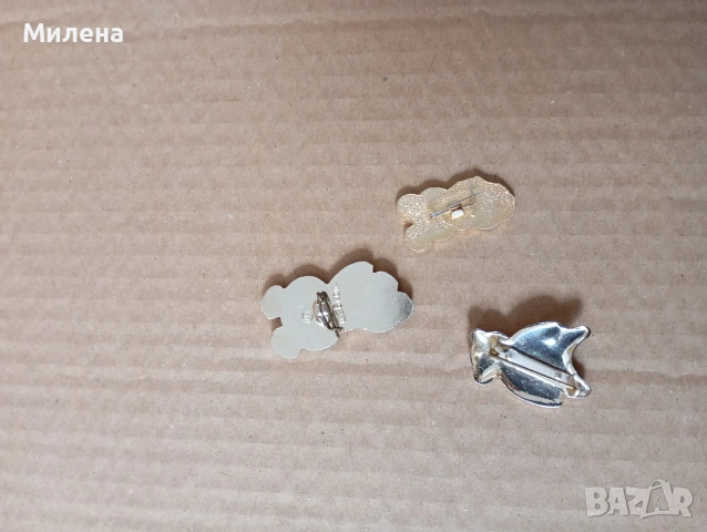 Стари черпаци (кепчета) и ретро значки, снимка 4 - Антикварни и старинни предмети - 54229278