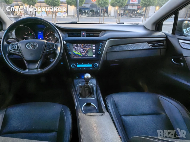 Тойота Авенсис 2.0 D4D ГЕРМАНИЯ, снимка 5 - Автомобили и джипове - 54596976