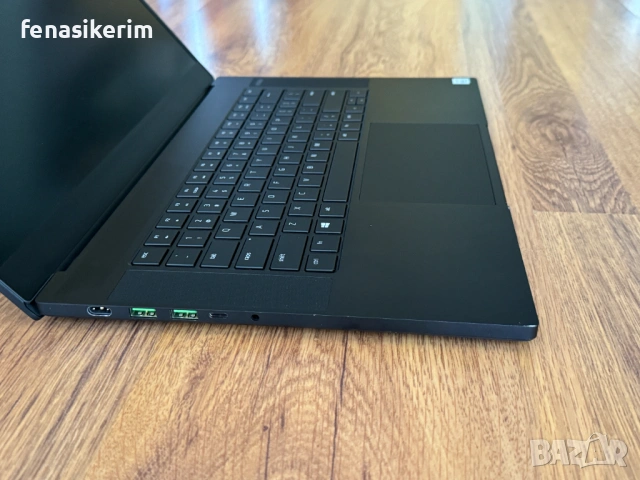 15.6' 300Hz Core i7-10875H Razer Blade Advanced 32GB DDR4/512GB NVMe/Nvidia RTX 2080 Super Max-Q 8GB, снимка 10 - Лаптопи за игри - 54781700
