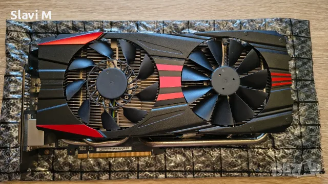 Дефектна видеокарта ASUS Radeon R9 280X DirectCU II TOP 3GB (За части)