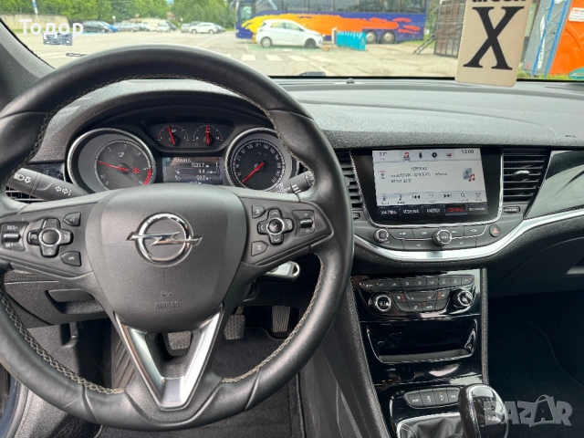 Opel Astra K 2016 Cosmo, снимка 12 - Автомобили и джипове - 54651926