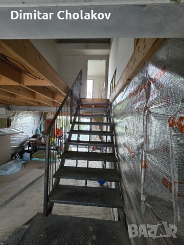 Метално стълбище от къща , снимка 2 - Железария - 54365438