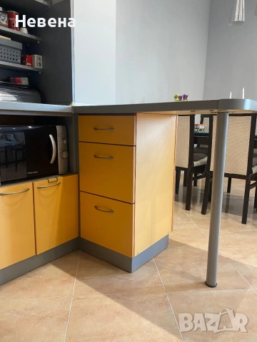  Използвана Кухня с котлони ,фурна и мивка, снимка 6 - Кухни - 54981284