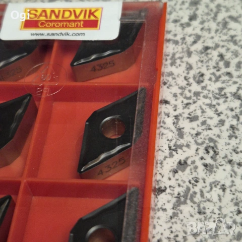 Твърдосплавни пластини SANDVIK DNMG 150608-MF 4325, снимка 4 - Стругове - 54577527