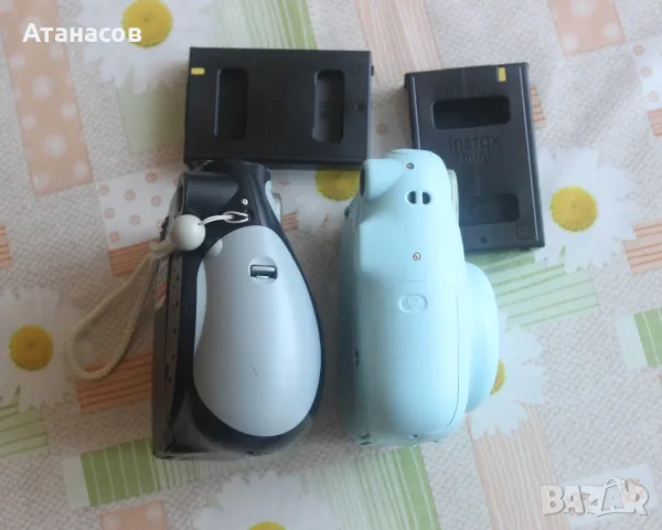 Fujifilm Instax Mini 11 и Polaroid 300 Instant Film , снимка 10 - Фотоапарати - 55540132
