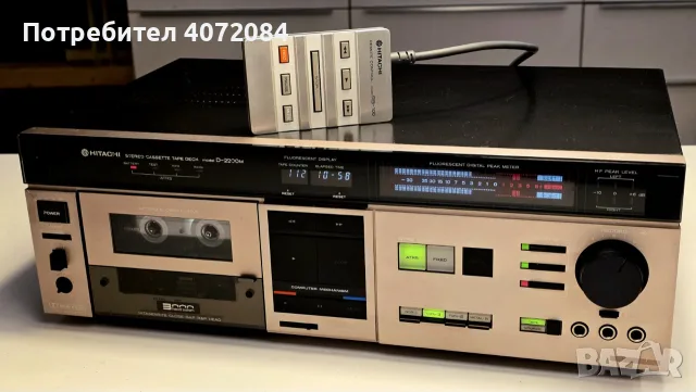 Дек Hitachi D-2200M с дистанционно управление