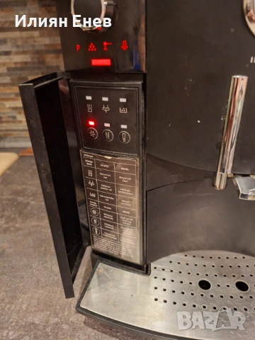 Jura Impressa C5, снимка 3 - Кафемашини - 54332148