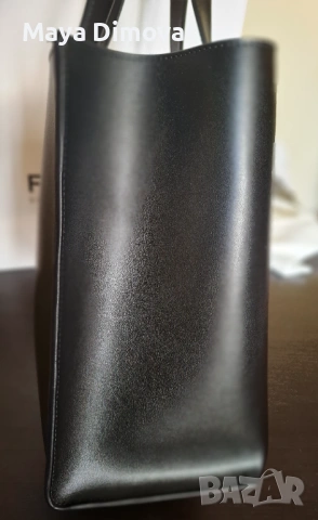 Furla Чанта 'Tote' Divide Nero M, снимка 4 - Чанти - 54721089