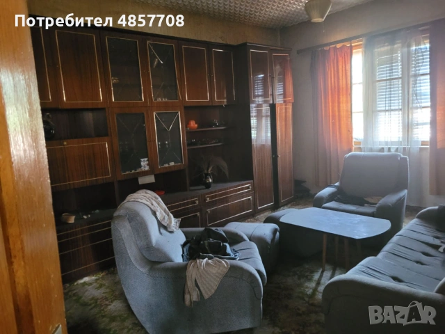 Продавам къща в село Реселец община Червен бряг, снимка 11 - Къщи - 54917455