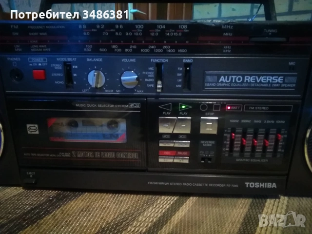 TOSHIBA RT- 7045 , снимка 3 - Радиокасетофони, транзистори - 55078512