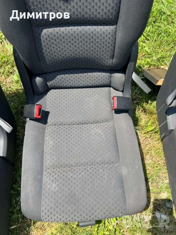 Седалки за Volkswagen Touran 2003-2007, снимка 7 - Части - 55051937