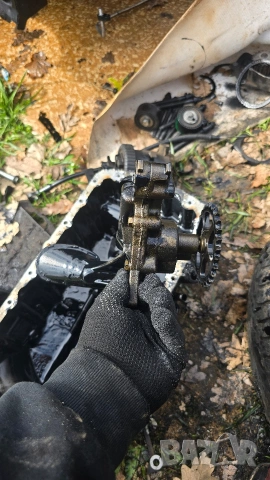 Маслена помпа Пежо / Ситроен 2.2 HDi 133 Peugeot Citroen, снимка 3 - Части - 53974076