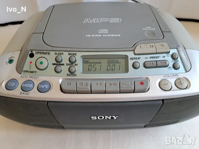CD радио касетофон Sony CFD-S03 CPL., снимка 2 - Радиокасетофони, транзистори - 55596942