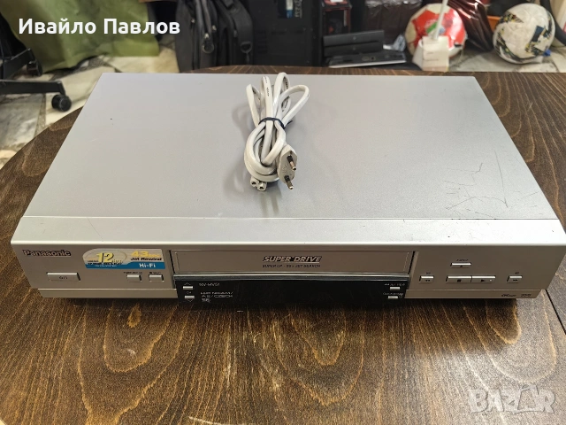 Видео Panasonic модел NV-HV51EP Hi-Fi Stereo, снимка 11 - Плейъри, домашно кино, прожектори - 54972014