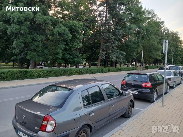 Рено клио 1.4 бензин, снимка 7 - Автомобили и джипове - 54984966