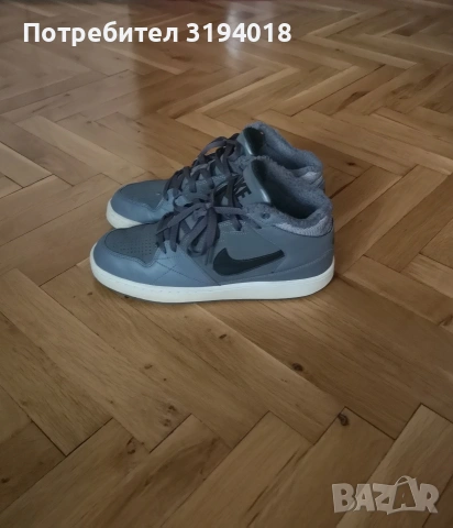 Оригинални мъжки кецове Nike номер 42, снимка 7 - Маратонки - 54381151