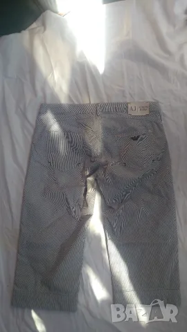 ARMANI JEANS дамски къси панталони размер 29., снимка 4 - Панталони - 55510929