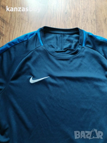 nike dri fit - страхотна мъжка тениска M, снимка 2 - Тениски - 54743171