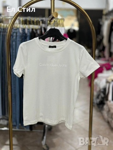 🤍Дамска тениска ,лого гумирано, снимка 4 - Тениски - 53436466