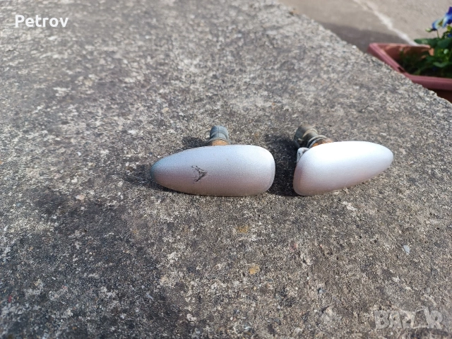 Продавам мигачи Fiat Brava 