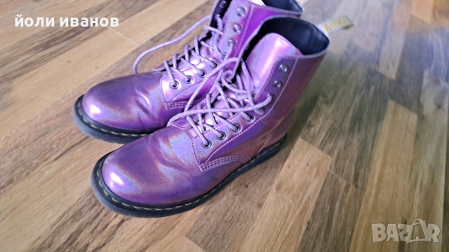 Dr.Martens-дамски обувки 42 номер
