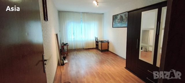 Продавам тристаен панелен апартамент в кв. Сухата Река , снимка 5 - Апартаменти - 54624731