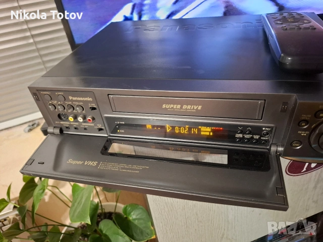 Продава се видео Panasonic NV-HS900. , снимка 2 - Други - 54569266