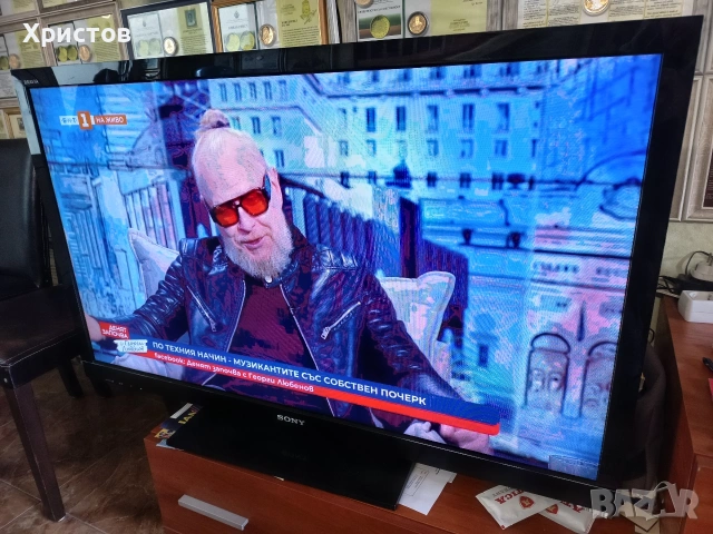 Телевизор SONY 46 инча, снимка 3 - Телевизори - 54004357