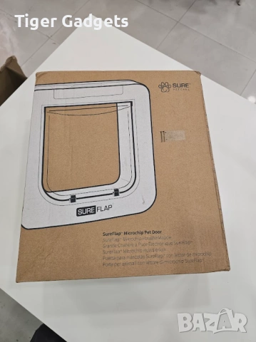 Sure Petcare SureFlap SUR101 – микрочип вратичка за котки и малки кучета с Curfew режим (бяла), снимка 7 - За кучета - 54520330