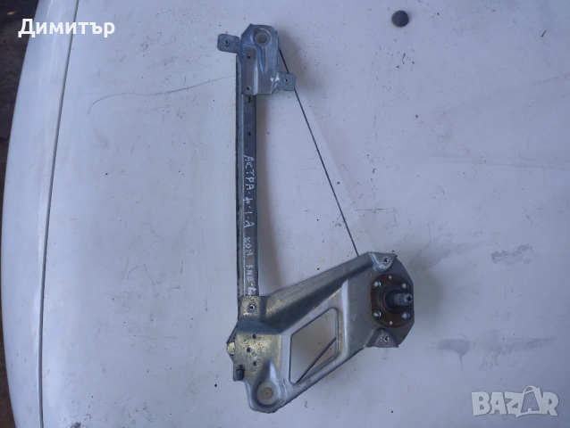 Стъкло повдигач Заден Ляв За Опел Астра Ф Комби 1994г / Opel Astra F Combi 1994y