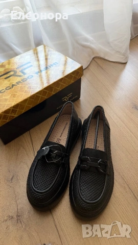 Дамски черни обувки, снимка 4 - Дамски ежедневни обувки - 51798290