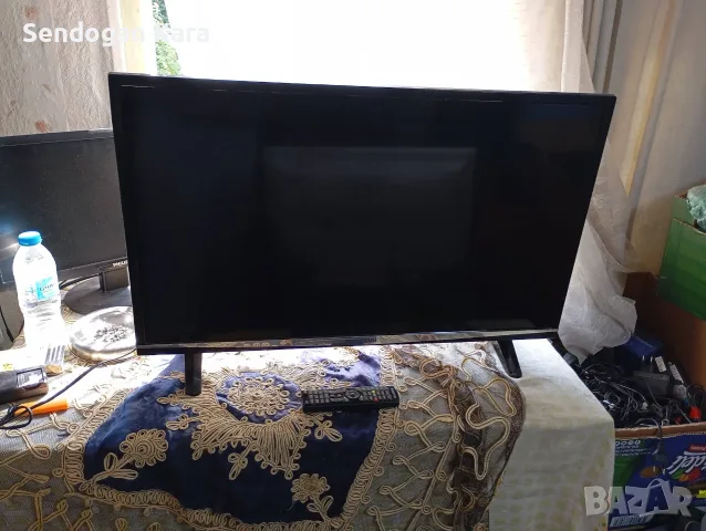  Телевизорът Hyundai 32" има проблем., снимка 3 - Телевизори - 48260297