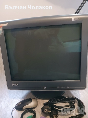 Продавам стар компютър и монитор, снимка 3 - Работни компютри - 54236083