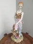 Meissen фигура 34см-1,5кг/Майсен порцеланова статуетка на момиче с цветя, снимка 1