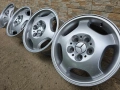 Продавам ОРИГИНАЛНИ Джанти R15 за Мерцедес J 7 ET 35 5x112, снимка 2