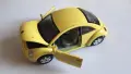 Bburago VOLKSWAGEN New Beetle 1998 MADE IN ITALY 1:24, снимка 2