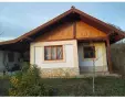 Продавам парцел с постройка, снимка 1
