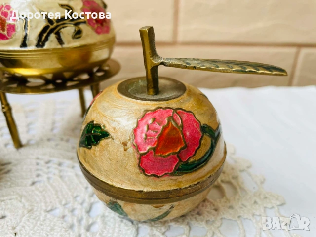 Красив месингов комплект от Англия с макове , снимка 8 - Антикварни и старинни предмети - 54437008