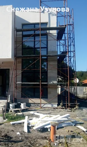 Продавам скеле рамково