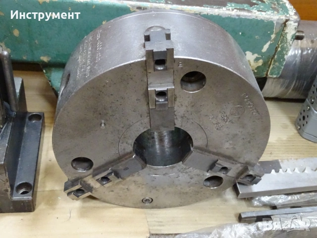 Комплект принадлежности за струг универсал Forkardt, ножодържач Multifix, задно седло, снимка 4 - Резервни части за машини - 54928551