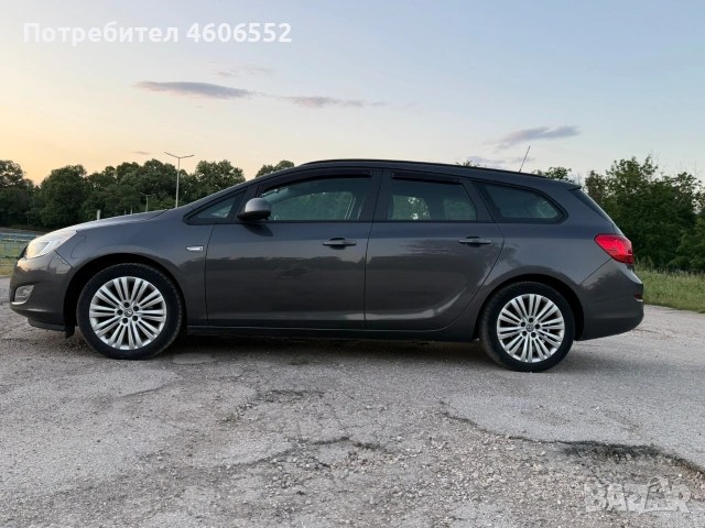 Opel Astra j 1.3cdti 2012г., снимка 4 - Автомобили и джипове - 54786313