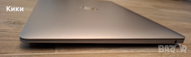 Лаптоп Apple Air 2179 Заключен 2020 година, снимка 3 - Части за лаптопи - 54888930