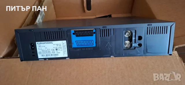 Видео рекордер GRUNDIG , снимка 4 - Плейъри, домашно кино, прожектори - 55562140