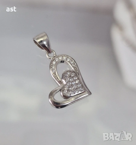 Сребърен медальон Сърце, снимка 2 - Колиета, медальони, синджири - 53959130