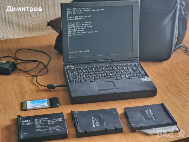 DELL Inspiron 3220 Windows ME collectable, снимка 3 - Лаптопи за игри - 55501538