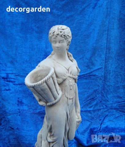 09. Статуя Момиче с кошница, снимка 2 - Градински мебели, декорация  - 55274653