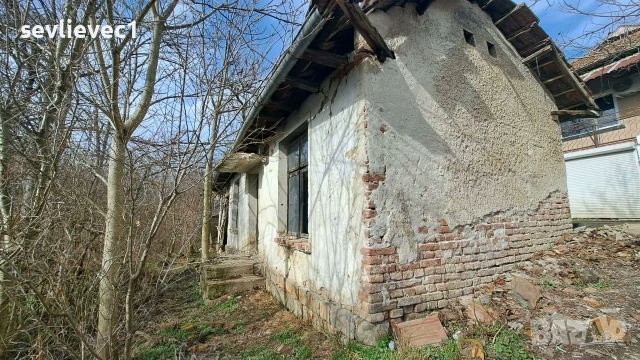 Продавам два съседни парцела в местност Севлиевски лозя , снимка 8 - Парцели - 54082851