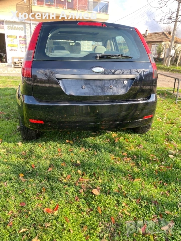 Ford fiesta 1.4i, снимка 4 - Автомобили и джипове - 54732035